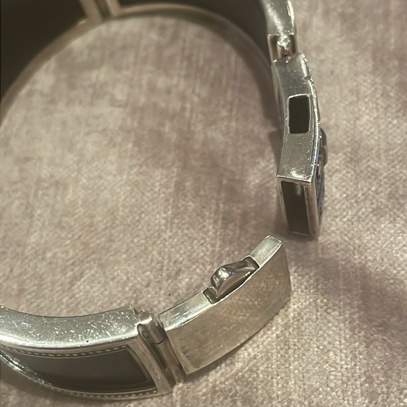 Sterling Silver 925 Cross Bangle Bracelet 7.5” - Picture 8 of 9